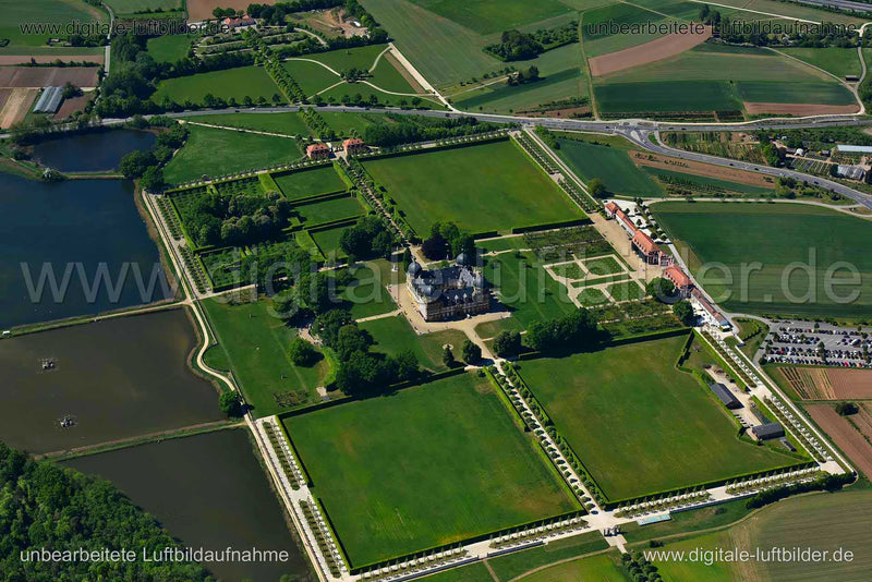 Luftaufnahme Schloss Seehof in Memmelsdorf | Oberfranken, Bayern
