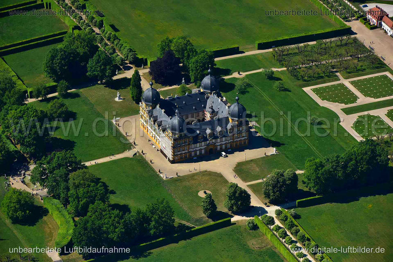 Luftaufnahme Schloss Seehof in Memmelsdorf | Oberfranken, Bayern