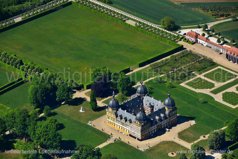Luftaufnahme Schloss Seehof in Memmelsdorf | Oberfranken, Bayern