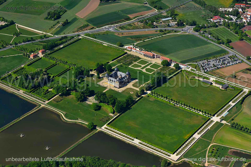Luftaufnahme Schloss Seehof in Memmelsdorf | Oberfranken, Bayern