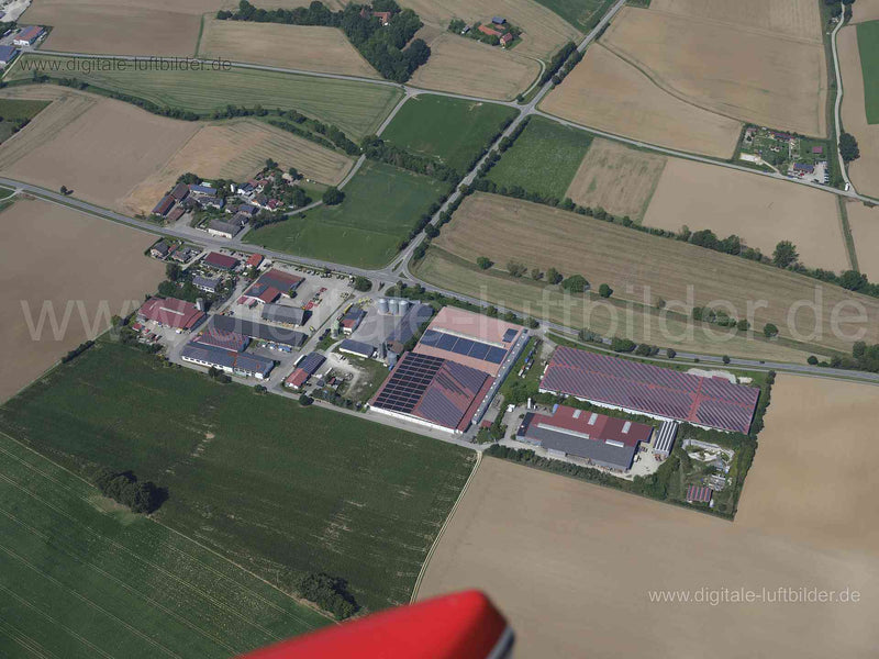 Luftaufnahme Mengkofen in Mengkofen | Niederbayern, Bayern