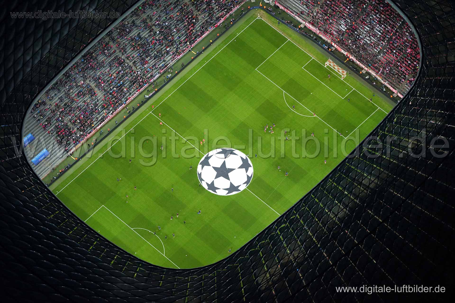 Luftaufnahme Allianz Arena in München | Oberbayern, Bayern