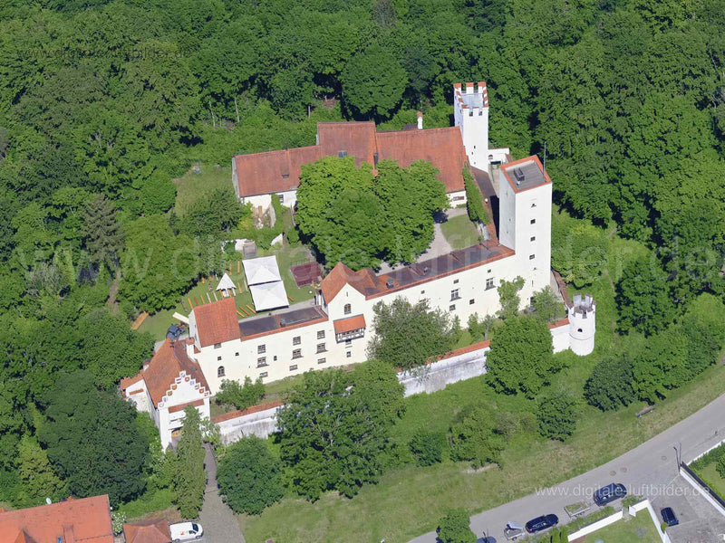 Luftaufnahme Burg Grünwald in München | Oberbayern, Bayern