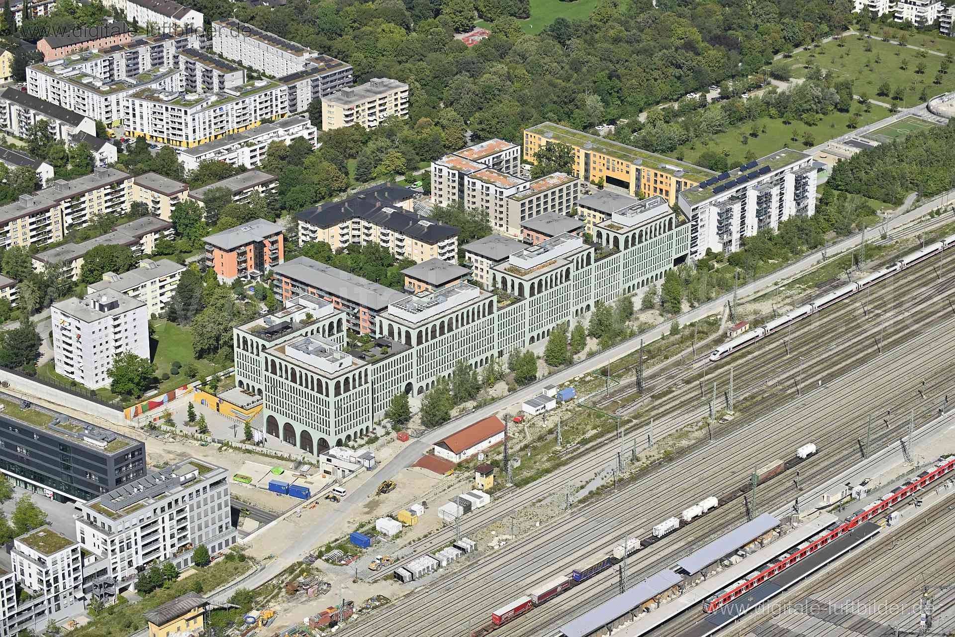 Luftaufnahme Christoph-Rapparini-Bogen in München | Oberbayern, Bayern