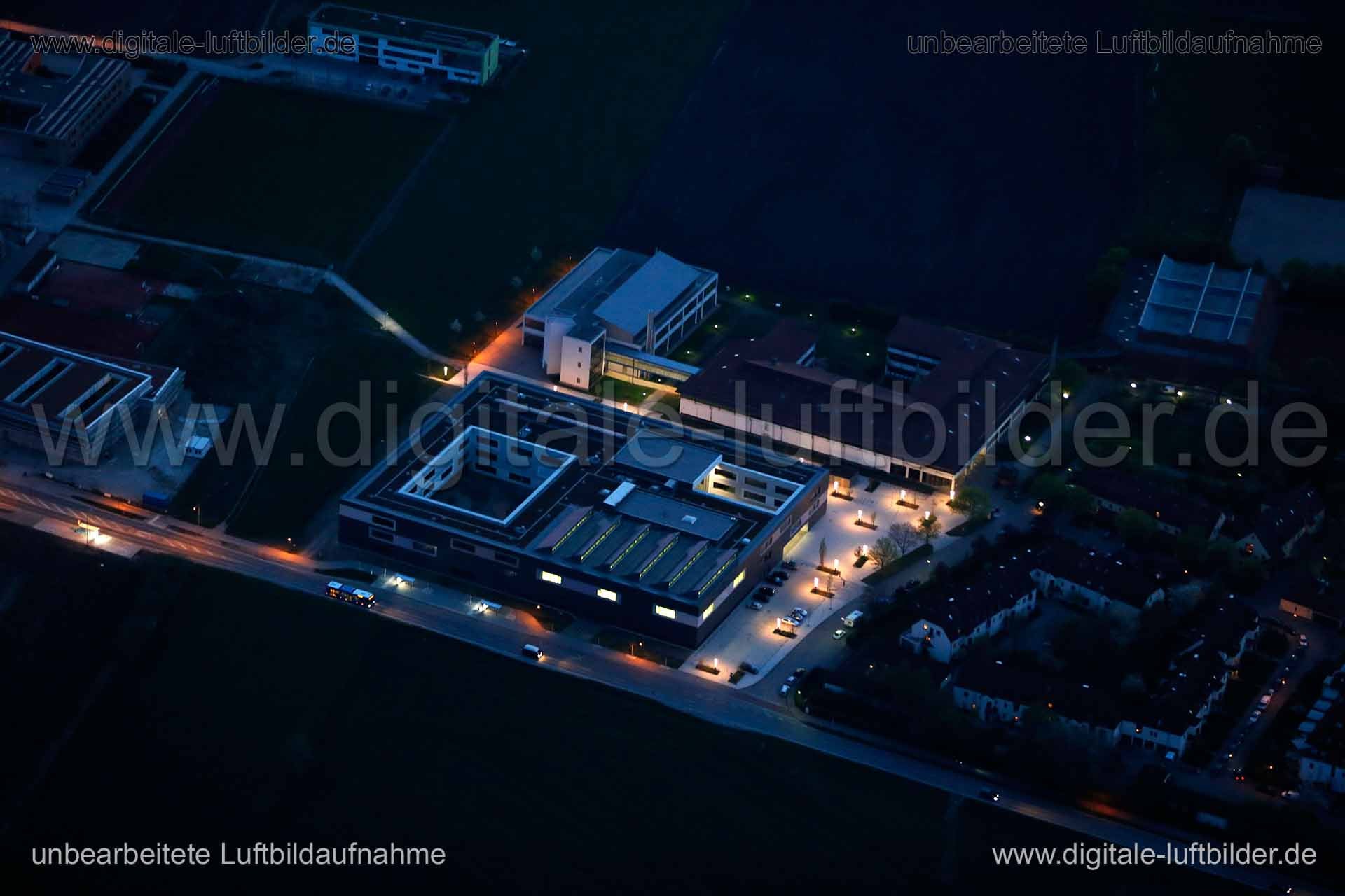 Luftaufnahme Firmengebäude in München | Oberbayern, Bayern