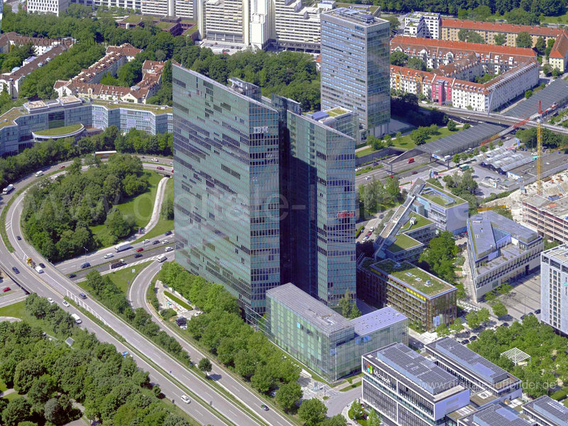 Luftaufnahme Highlight Towers (IBM) in München | Oberbayern, Bayern