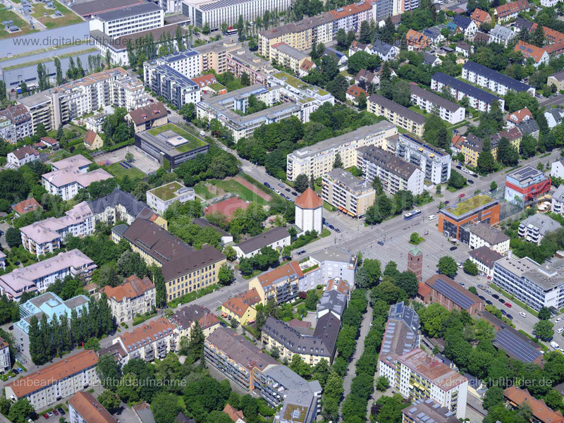 Luftaufnahme Hochbunker in München | Oberbayern, Bayern