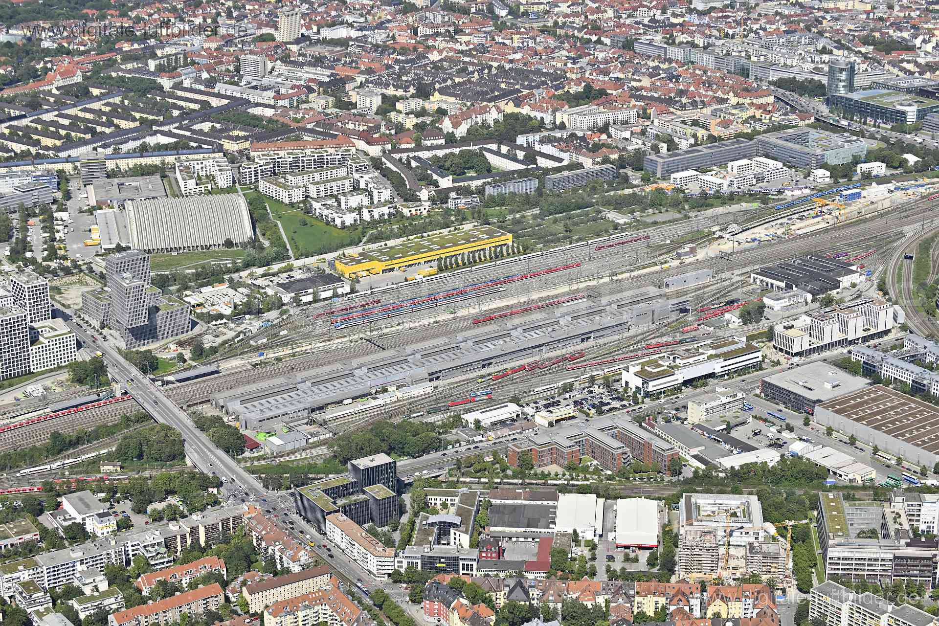 Luftaufnahme ICE Bahnbetriebswerk München in München | Oberbayern, Bayern