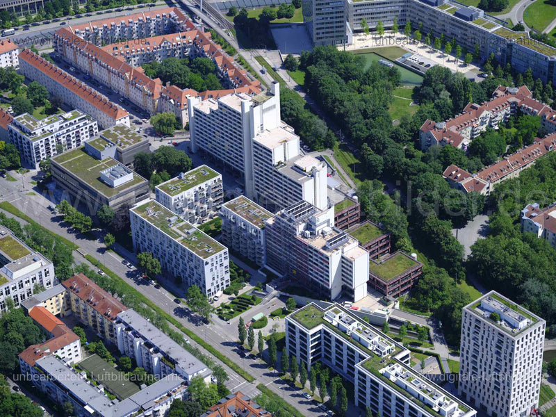 Luftaufnahme Leopoldstraße in München | Oberbayern, Bayern