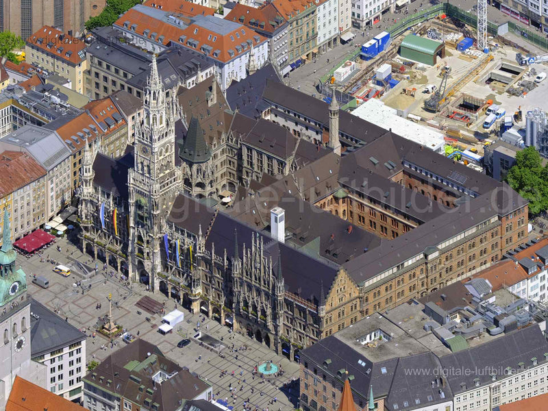 Luftaufnahme Marienplatz München in München | Oberbayern, Bayern