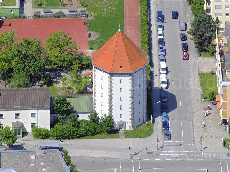 Luftaufnahme Hochbunker in München | Oberbayern, Bayern