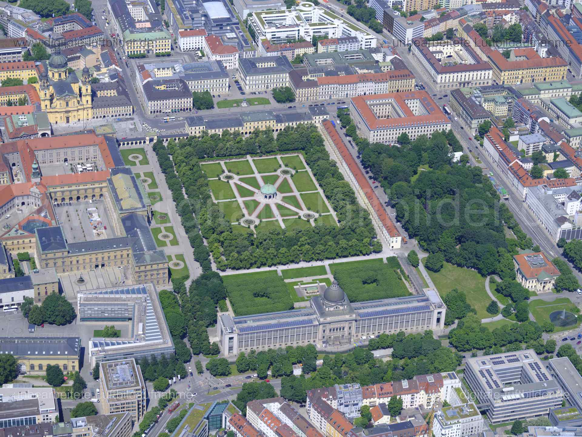 Luftaufnahme Odeonsplatz, Hofgarten in München | Oberbayern, Bayern