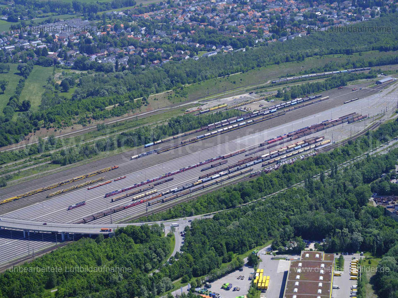 Luftaufnahme Rangierbahnhof München-Nord in München | Oberbayern, Bayern