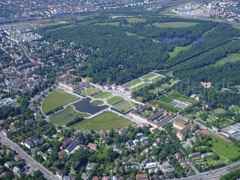 Luftaufnahme Schloss Nymphenburg in München | Oberbayern, Bayern