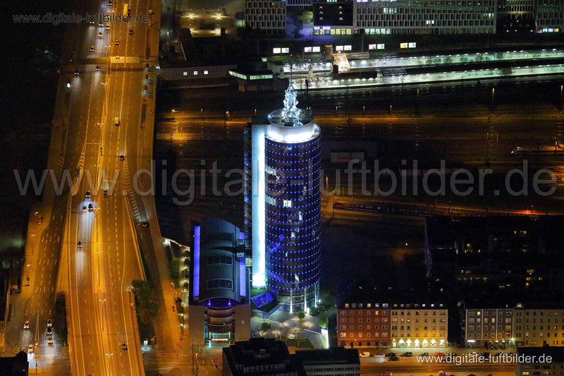 Luftaufnahme Turm in München | Oberbayern, Bayern