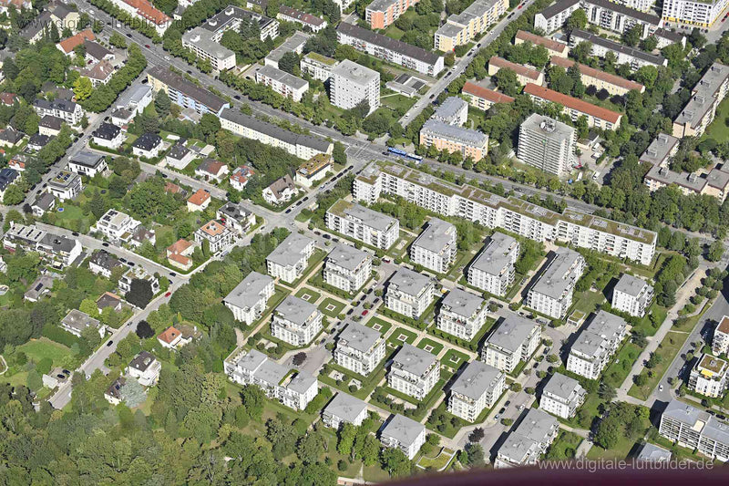 Luftaufnahme Wotanstraße in München | Oberbayern, Bayern