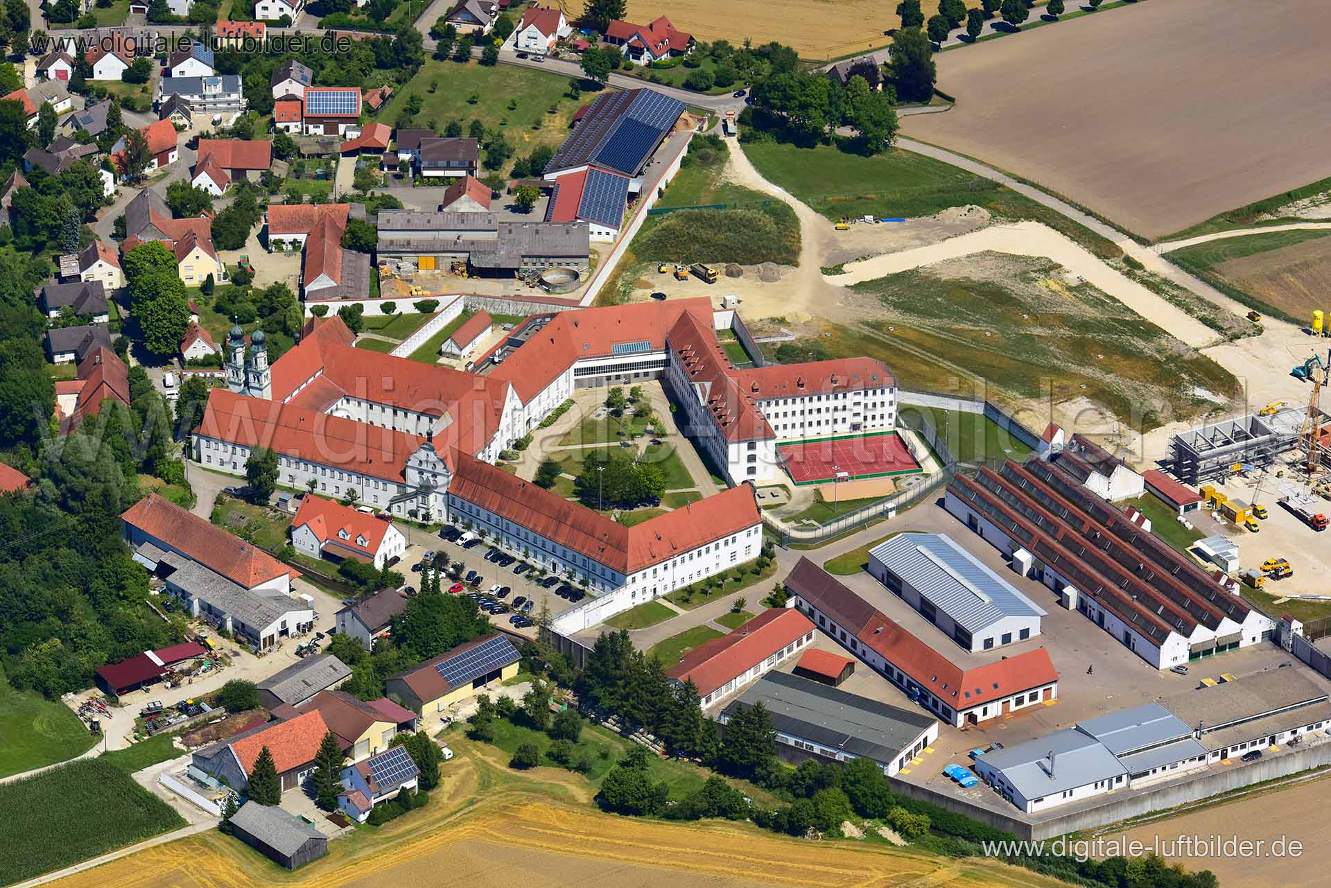 Luftaufnahme Niederschönenfeld in Niederschönenfeld | Schwaben, Bayern