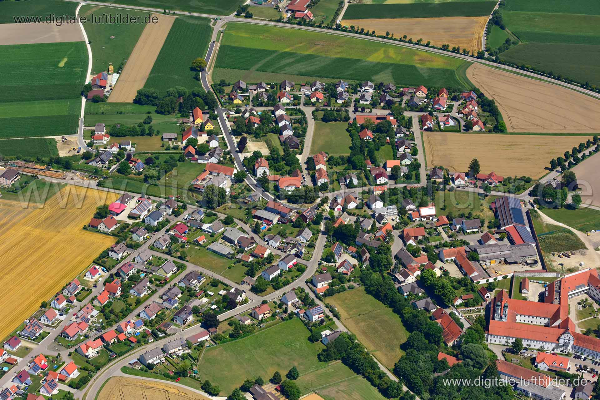 Luftaufnahme Niederschönenfeld in Niederschönenfeld | Schwaben, Bayern