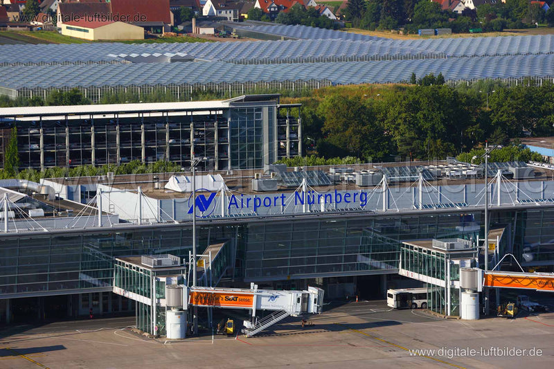 Luftaufnahme Albrecht-Dürer-Airport in Nürnberg | Mittelfranken, Bayern
