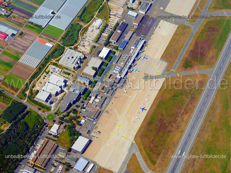 Luftaufnahme Albrecht-Dürer-Airport in Nürnberg | Mittelfranken, Bayern