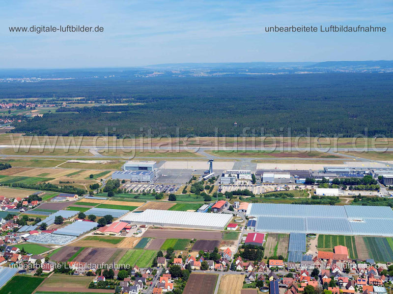 Luftaufnahme Albrecht-Dürer-Airport in Nürnberg | Mittelfranken, Bayern