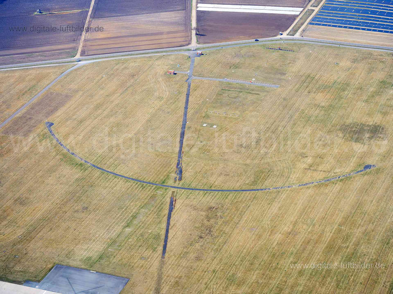 Luftaufnahme Albrecht-Dürer-Airport in Nürnberg | Mittelfranken, Bayern