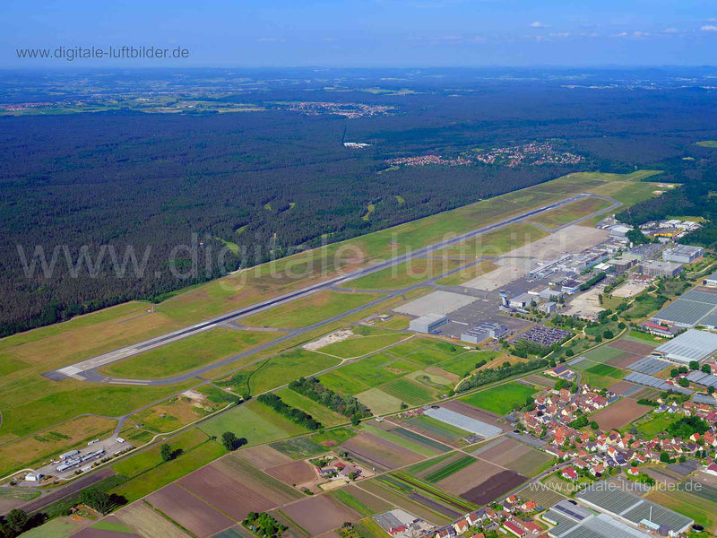 Luftaufnahme Albrecht-Dürer-Airport in Nürnberg | Mittelfranken, Bayern