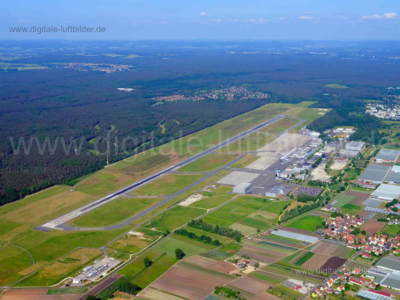 Luftaufnahme Albrecht-Dürer-Airport in Nürnberg | Mittelfranken, Bayern