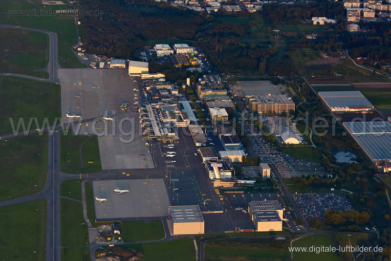 Luftaufnahme Albrecht-Dürer-Airport in Nürnberg | Mittelfranken, Bayern