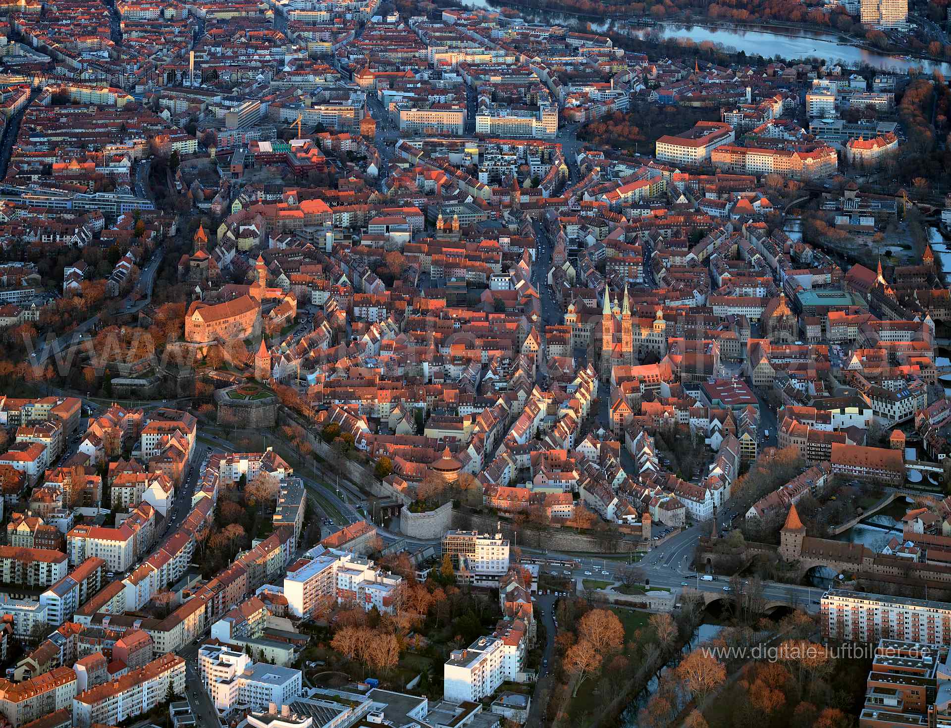Luftaufnahme Altstadt in Nürnberg | Mittelfranken, Bayern