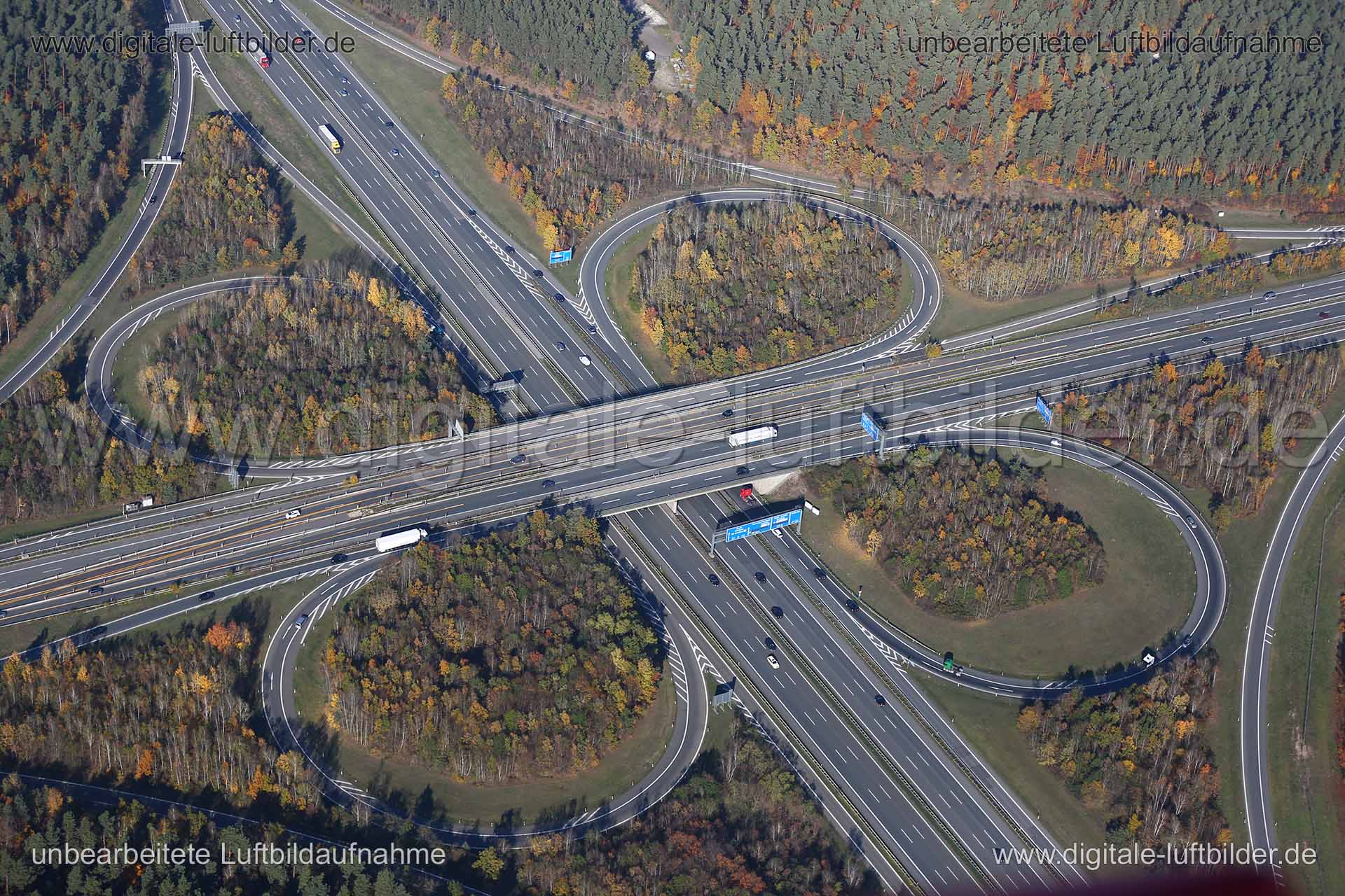 Luftaufnahme Autobahnkreuz Nürnberg-Ost (A6) in Nürnberg | Mittelfranken, Bayern