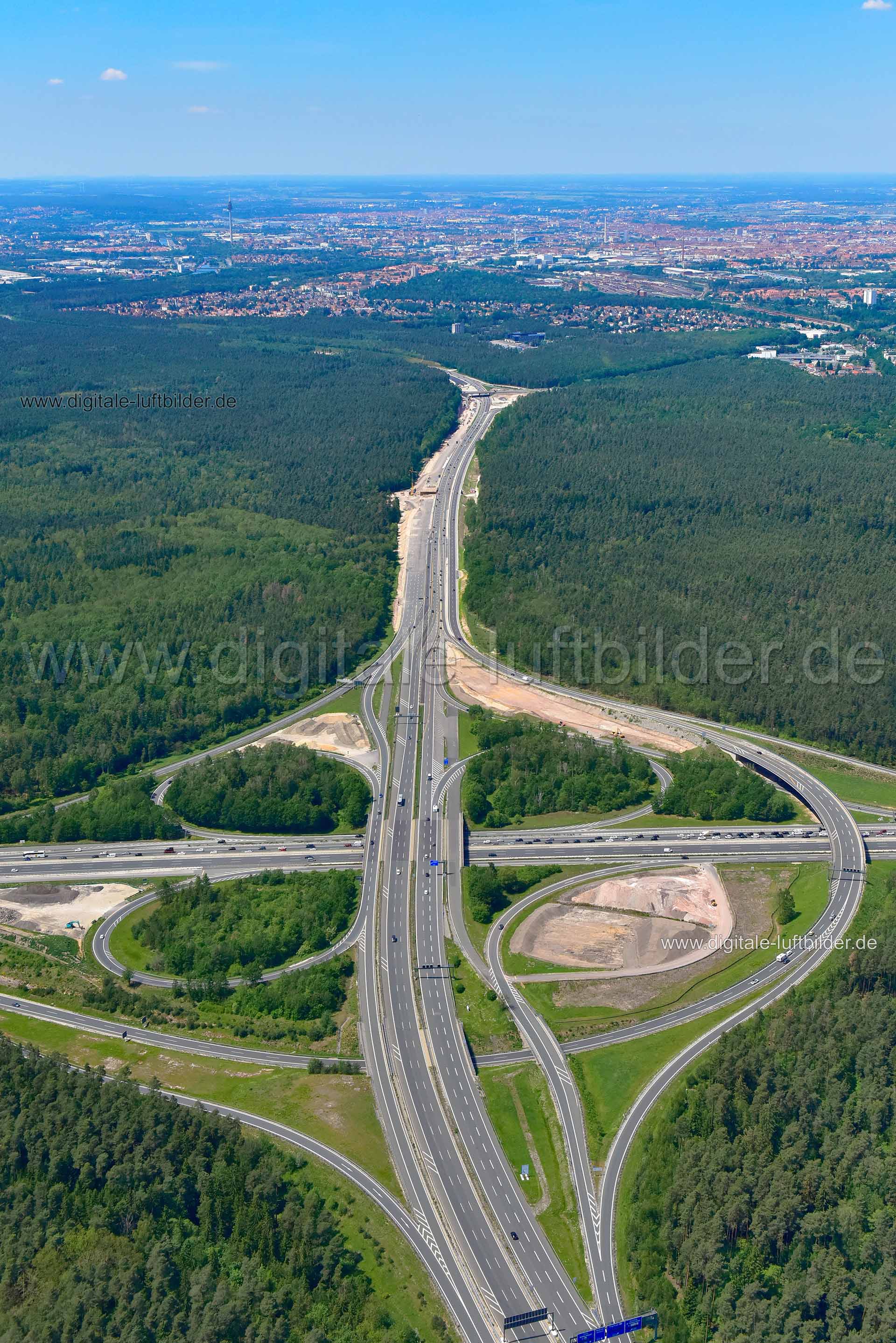 Luftaufnahme Autobahnkreuz Nürnberg-Süd in Nürnberg | Mittelfranken, Bayern