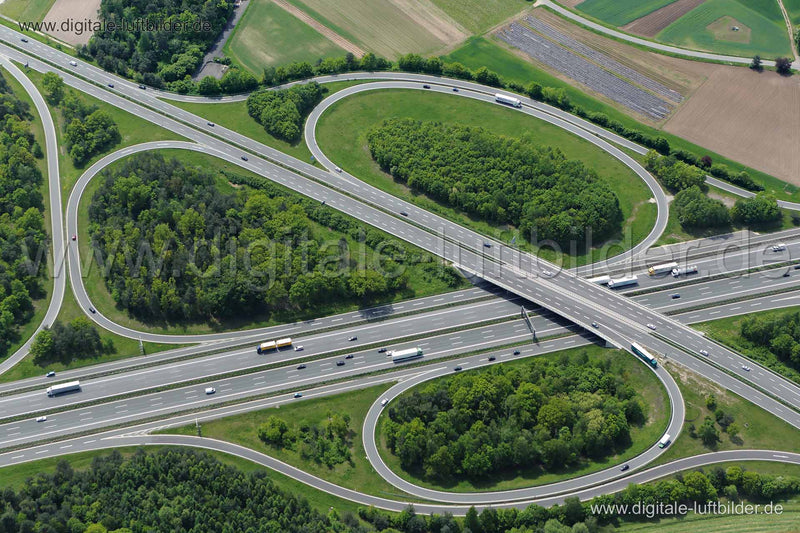 Luftaufnahme Autobahnzufahrt A3 / B4 in Nürnberg | Mittelfranken, Bayern