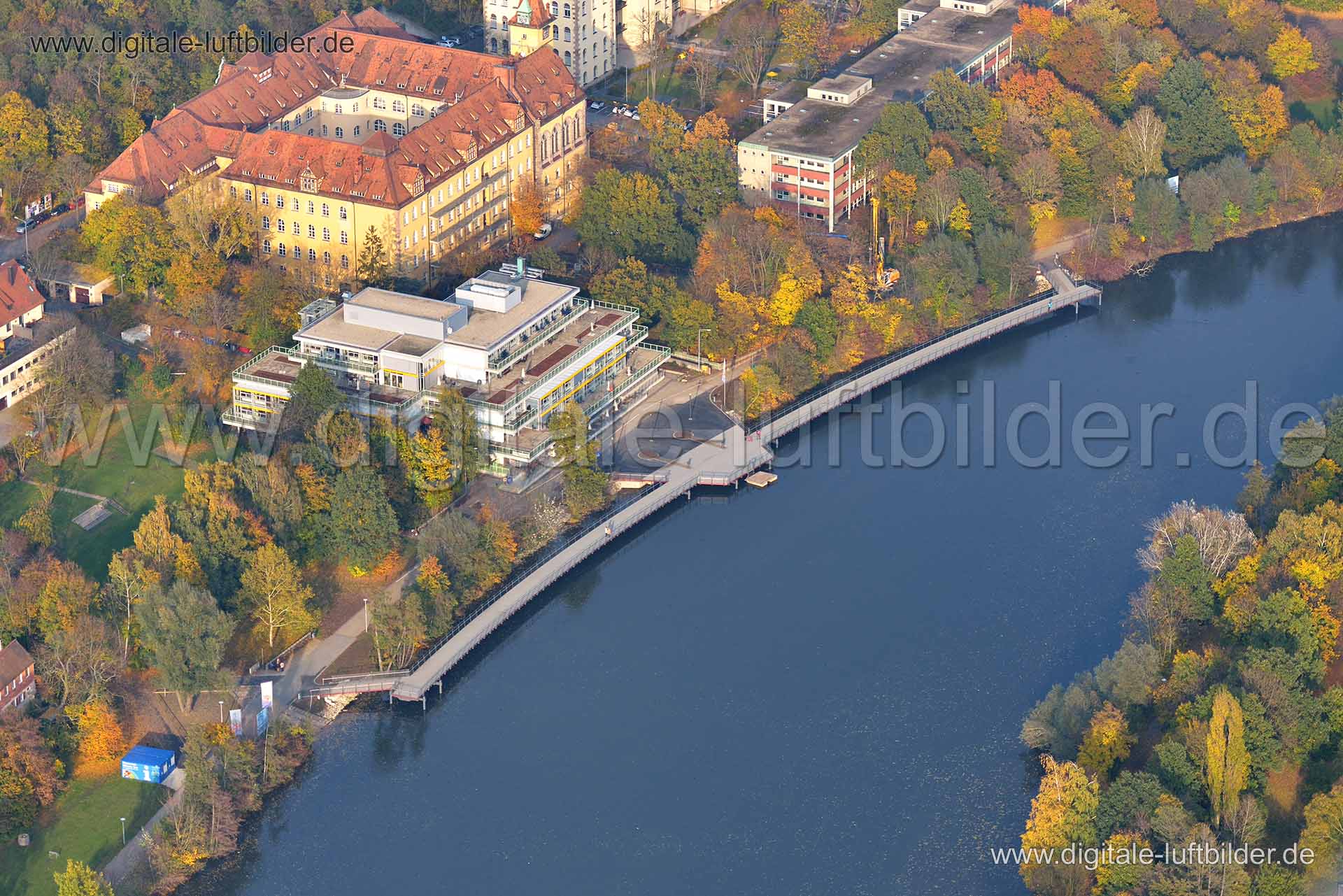 Luftaufnahme Boulevardsteg am Wöhrder See in Nürnberg | Mittelfranken, Bayern
