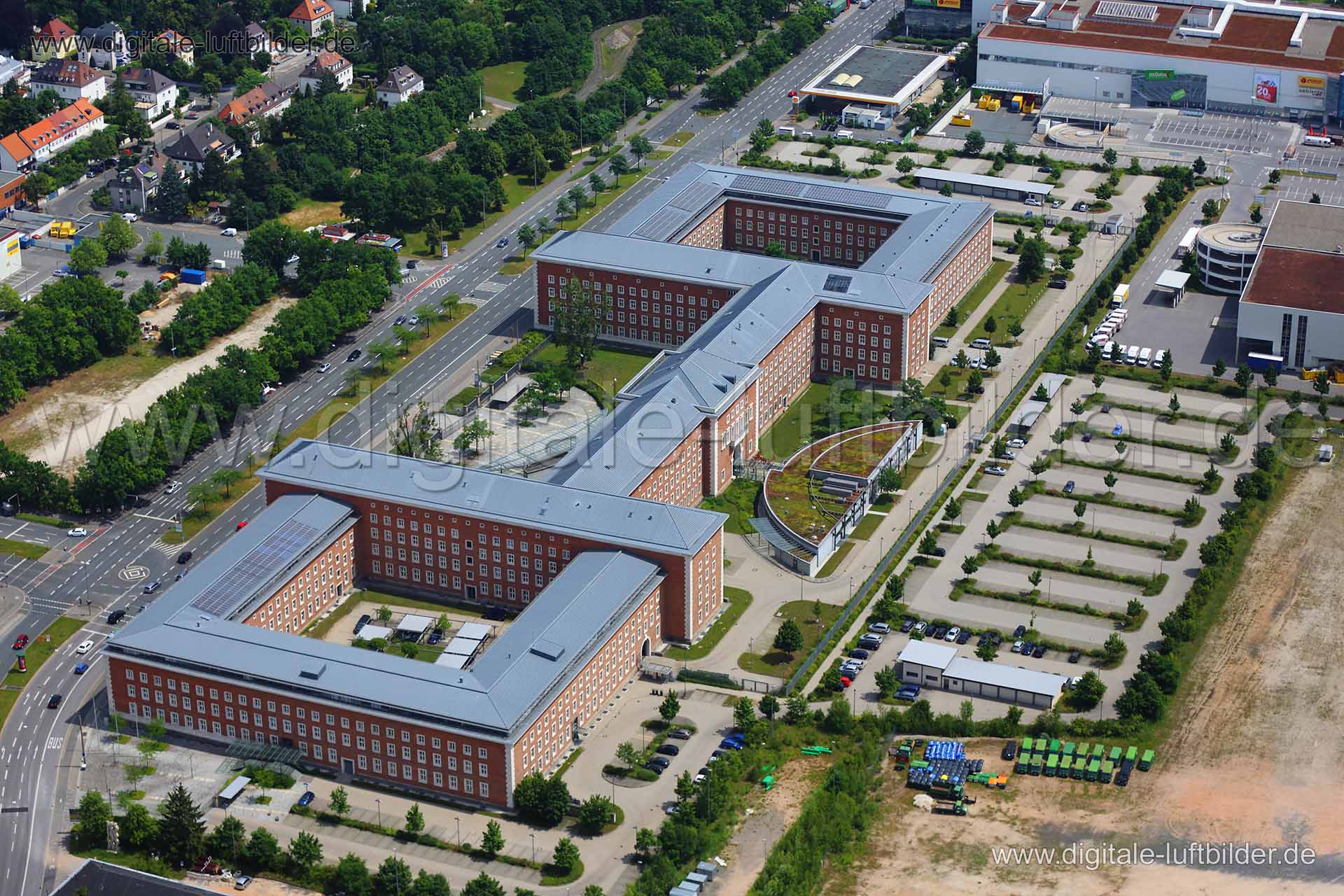 Luftaufnahme Bundesamt für Migration und Flüchtlinge in Nürnberg | Mittelfranken, Bayern