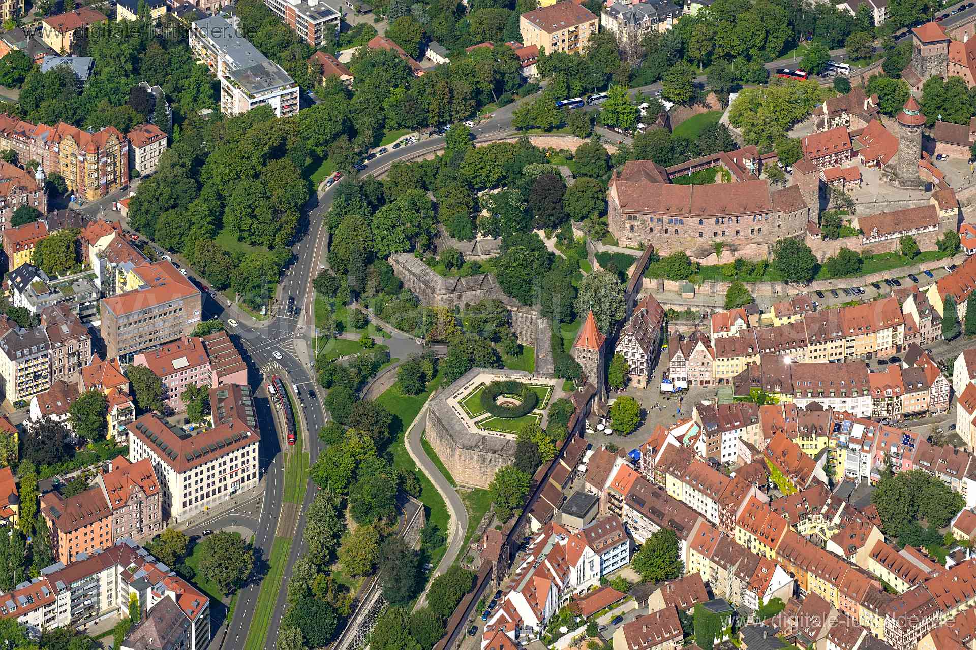 Luftaufnahme Burggarten in Nürnberg | Mittelfranken, Bayern