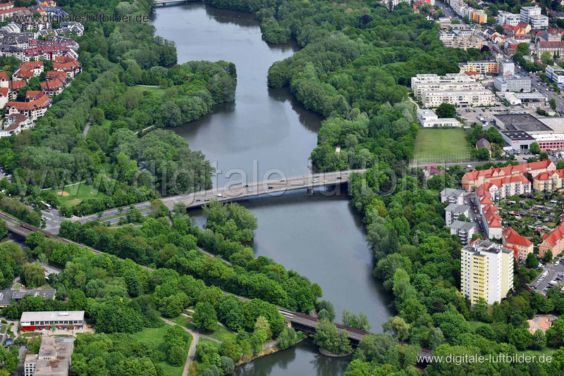 Luftaufnahme Dr.-Gustav-Heinemann-Brücke in Nürnberg | Mittelfranken, Bayern