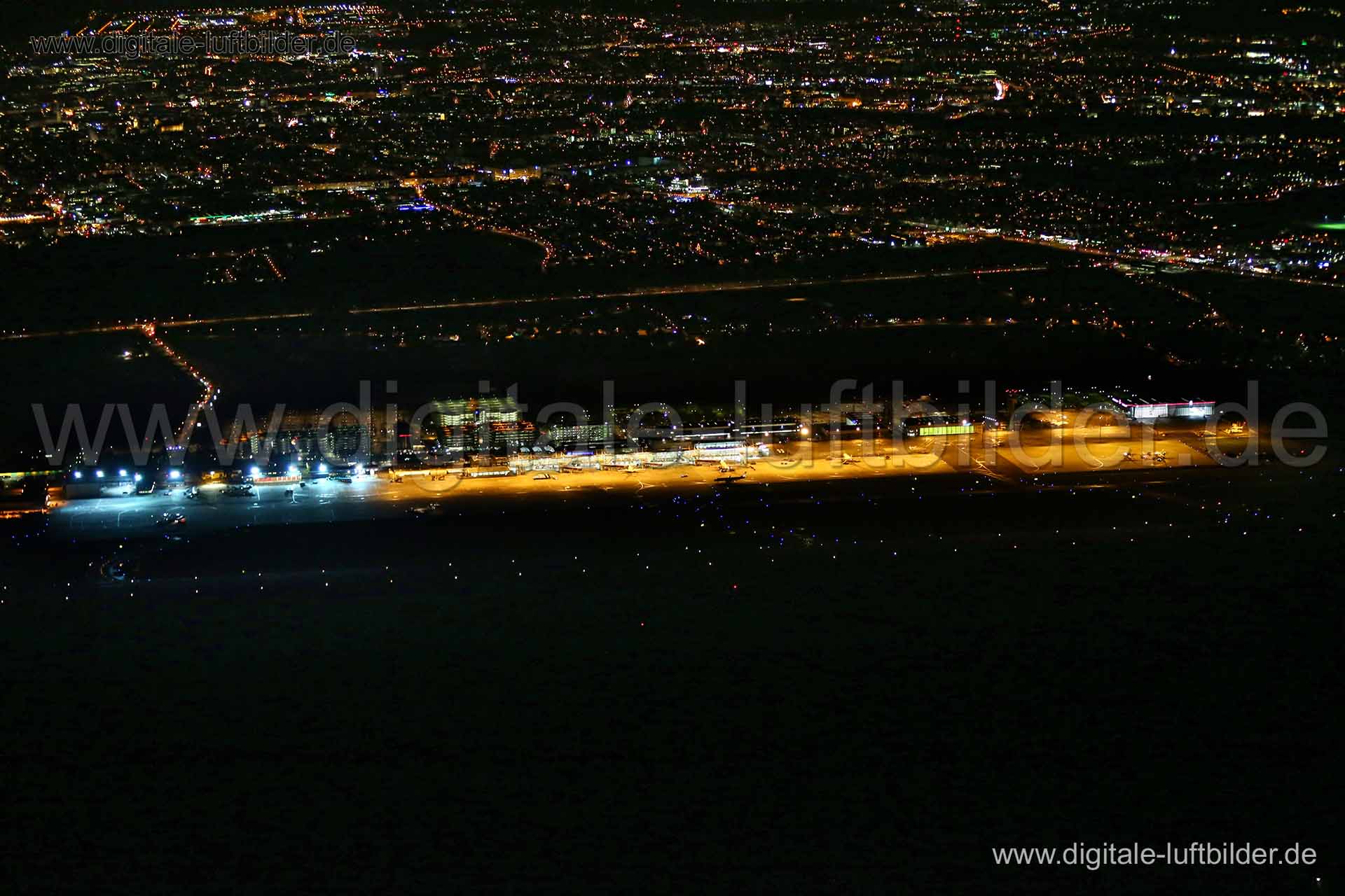 Luftaufnahme Flughafen in Nürnberg | Mittelfranken, Bayern