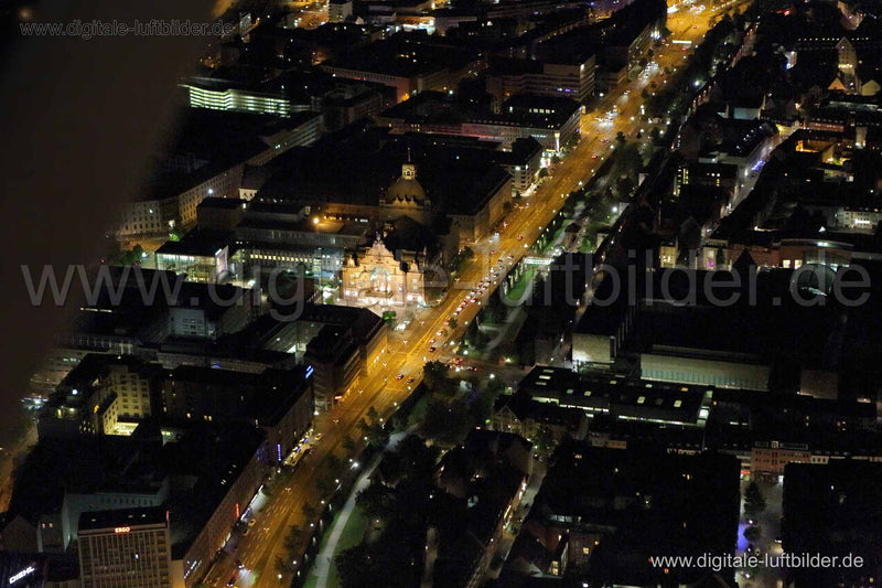 Luftaufnahme Frauentorgraben bei Nacht in Nürnberg | Mittelfranken, Bayern