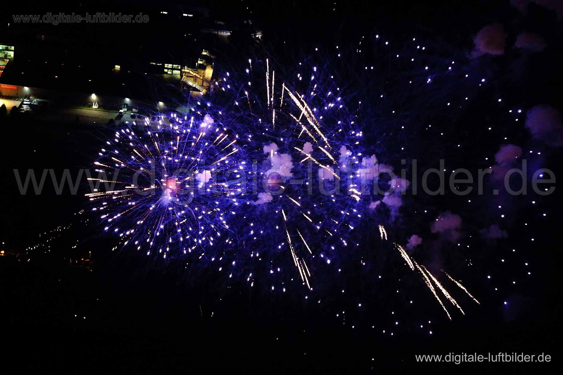 Luftaufnahme Frühlingsfest - Feuerwerk in Nürnberg | Mittelfranken, Bayern