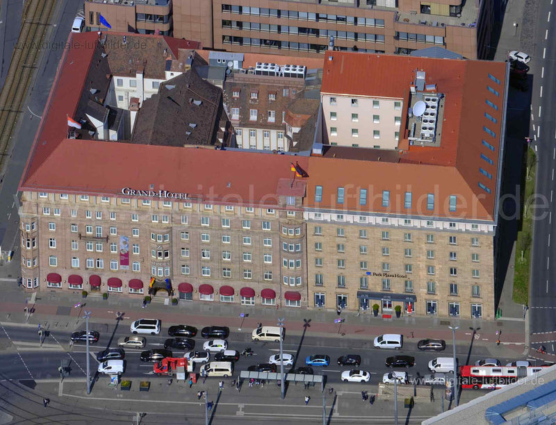 Titel: Grand Hotel, Bildnummer: f471943, Ort / Stadt: Nürnberg, (Land)Kreis: kreisfreie Stadt Nürnberg, Regierungsbezirk: Mittelfranken, Bundesland: Bayern, Aufnahmedatum: 28.03.2022, Schlagwörter: Luftbild, Luftbilder, Luftbildfotografie, Luftaufnahme, Luftbildaufnahme, Luftfoto, Vogelperspektive, Vogelansicht, Deutschland, Grand Hotel, Bahnhofstraße, Monat: März, Jahreszeit: Frühling, Tageszeit: Mittag / Nachmittag, Jahr: 2022, Flug ID: 20220328, Bildstatus: farblich angepasst, Bildabmessung: