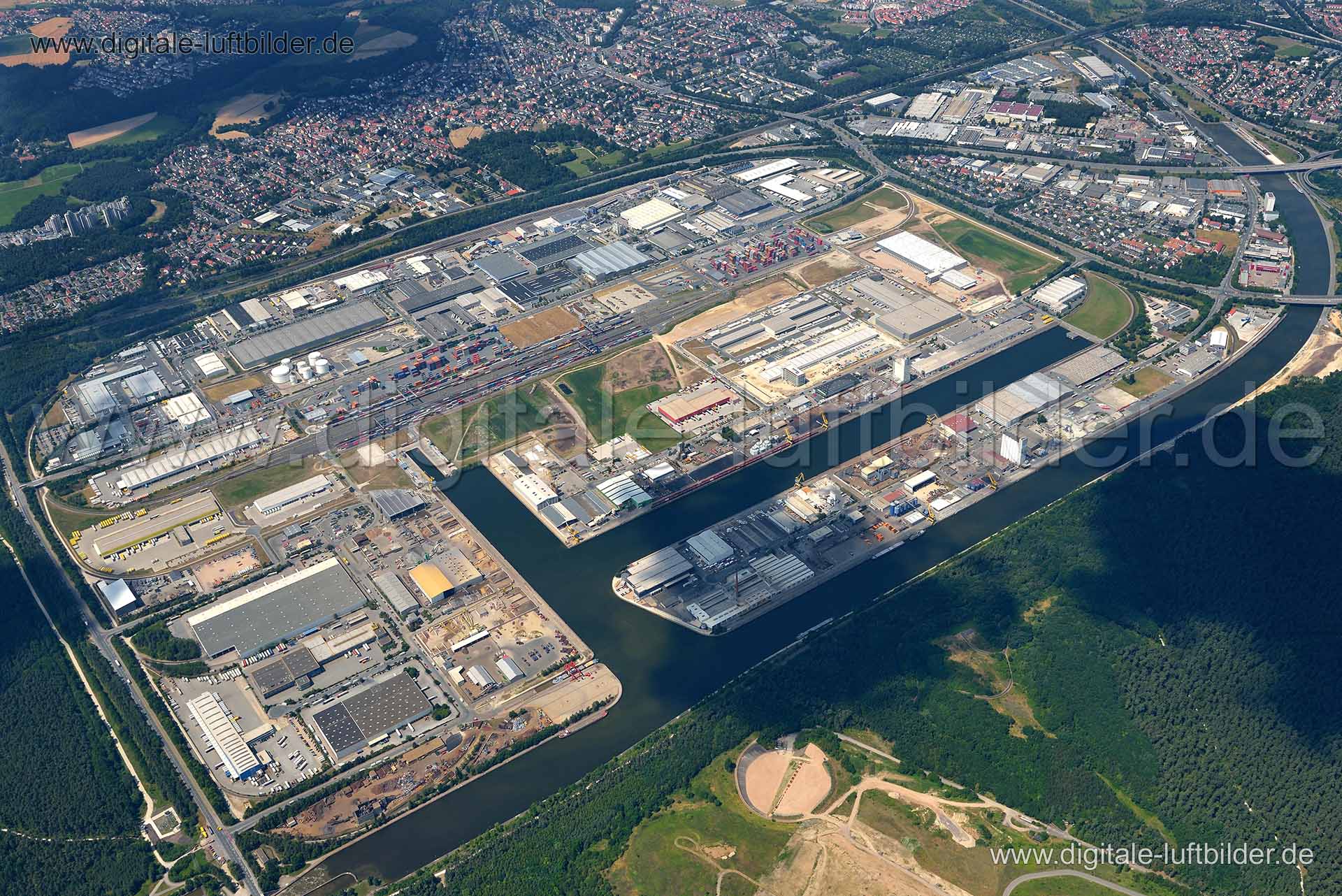 Luftaufnahme Hafen in Nürnberg | Mittelfranken, Bayern