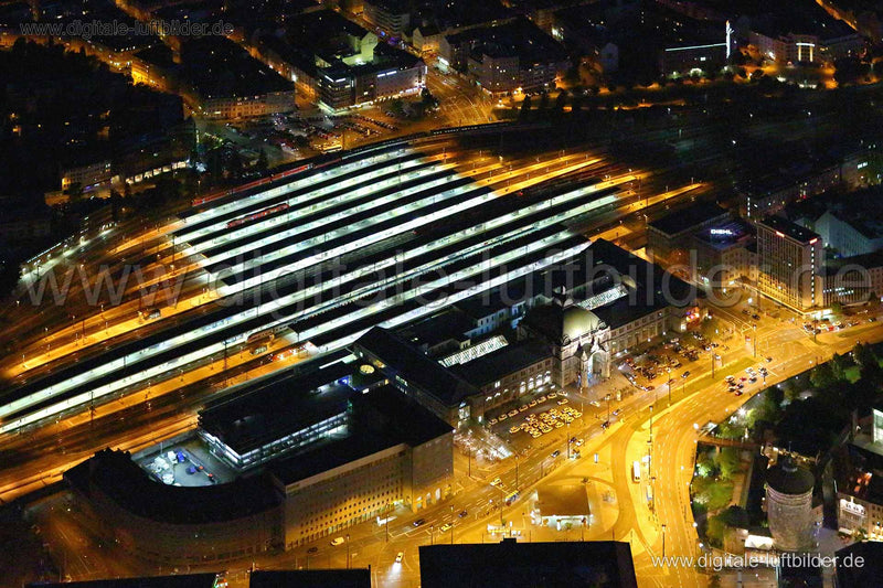 Luftaufnahme Hauptbahnhof bei Nacht in Nürnberg | Mittelfranken, Bayern