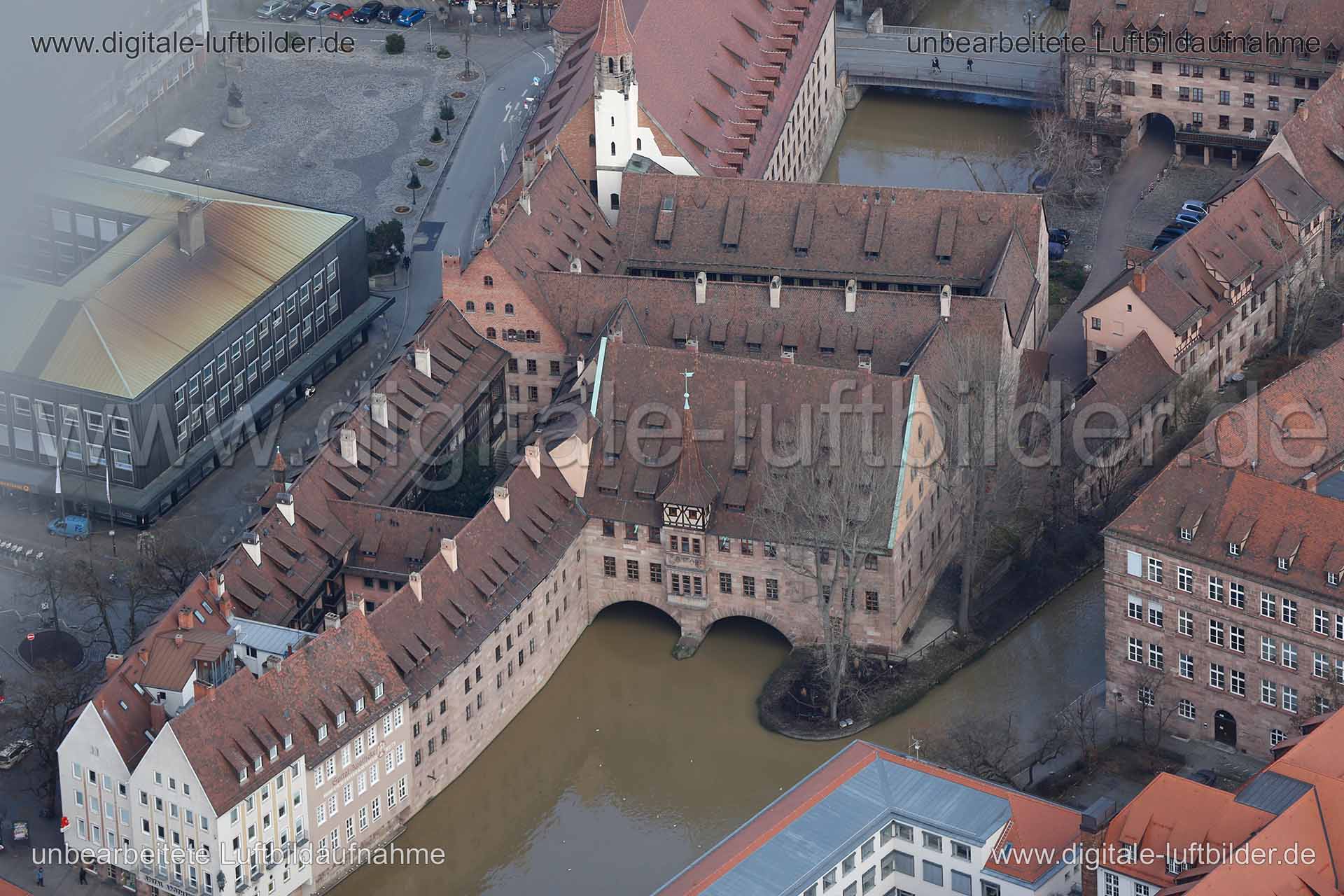 Luftaufnahme Heilig-Geist-Spital in Nürnberg | Mittelfranken, Bayern