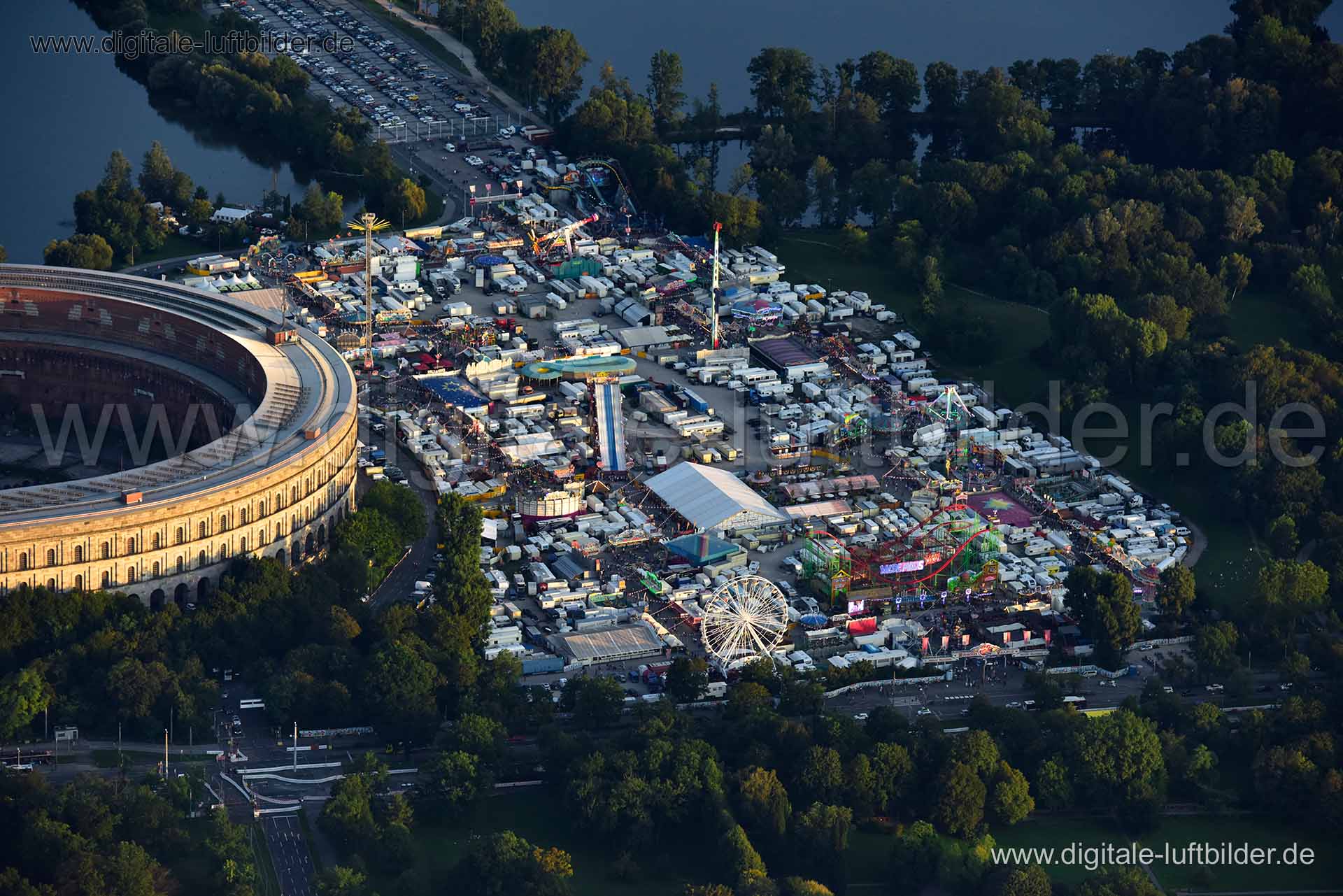 Luftaufnahme Herbstvolksfest in Nürnberg | Mittelfranken, Bayern