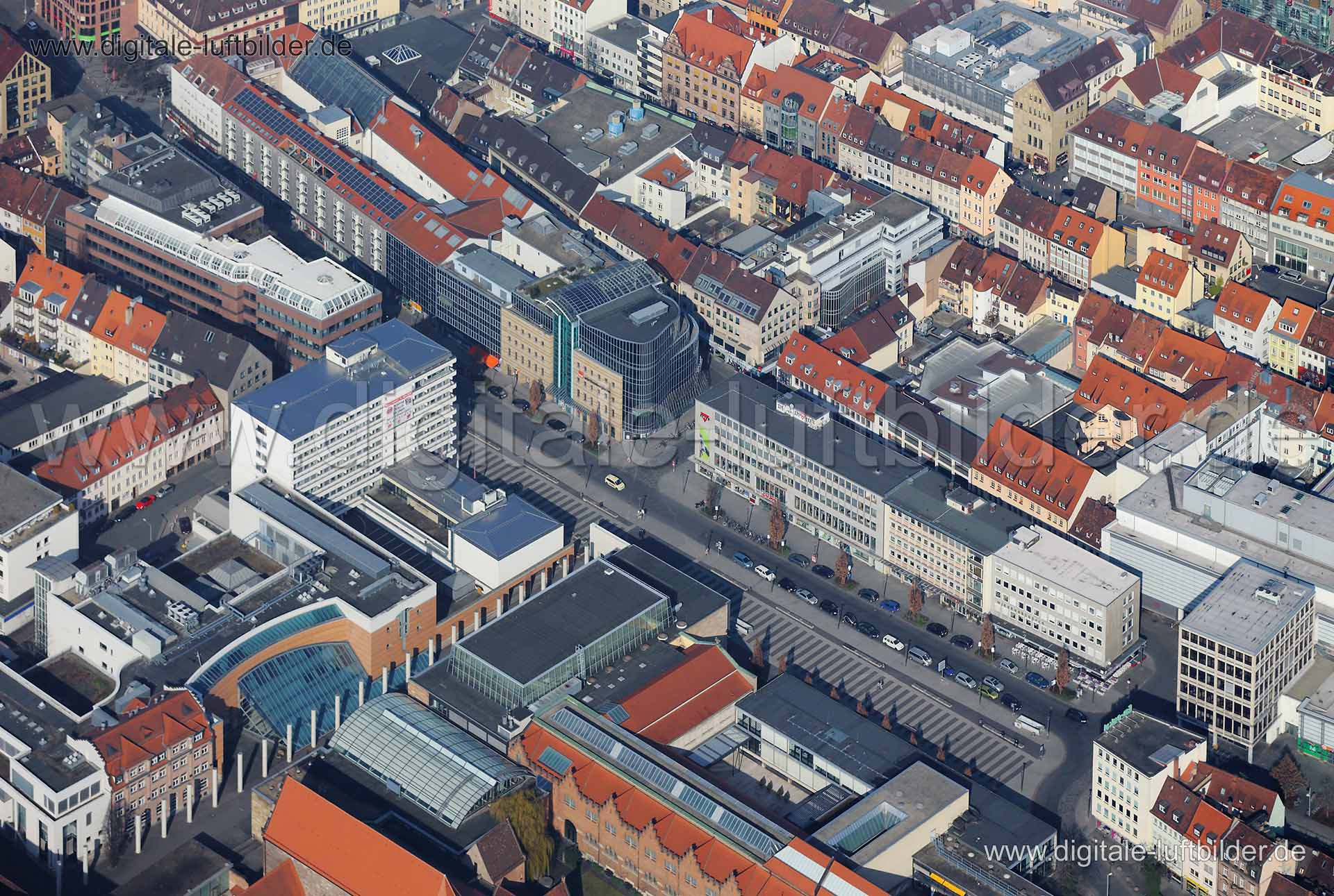 Luftaufnahme Kornmarkt in Nürnberg | Mittelfranken, Bayern