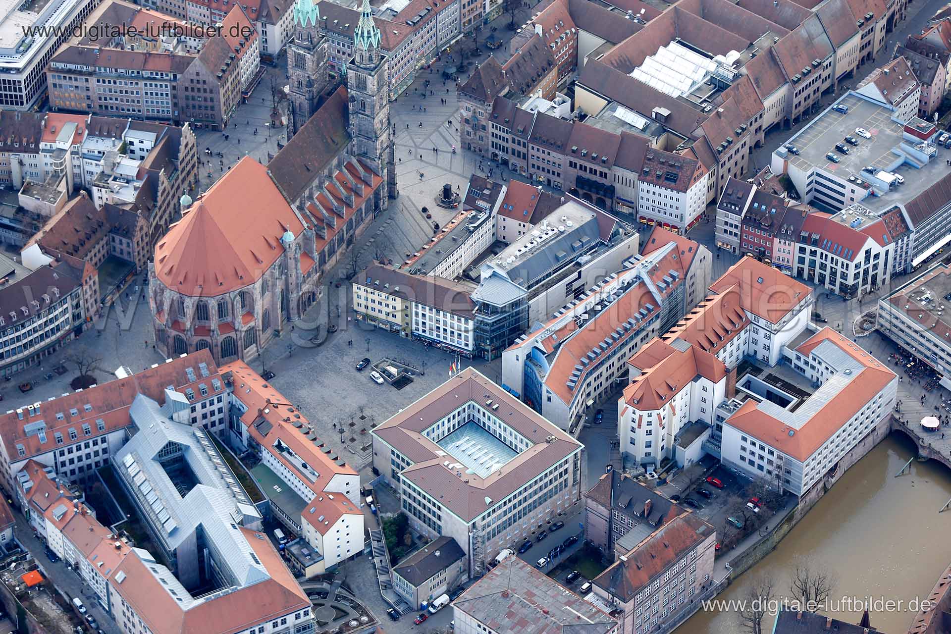 Luftaufnahme Lorenzer Platz in Nürnberg | Mittelfranken, Bayern