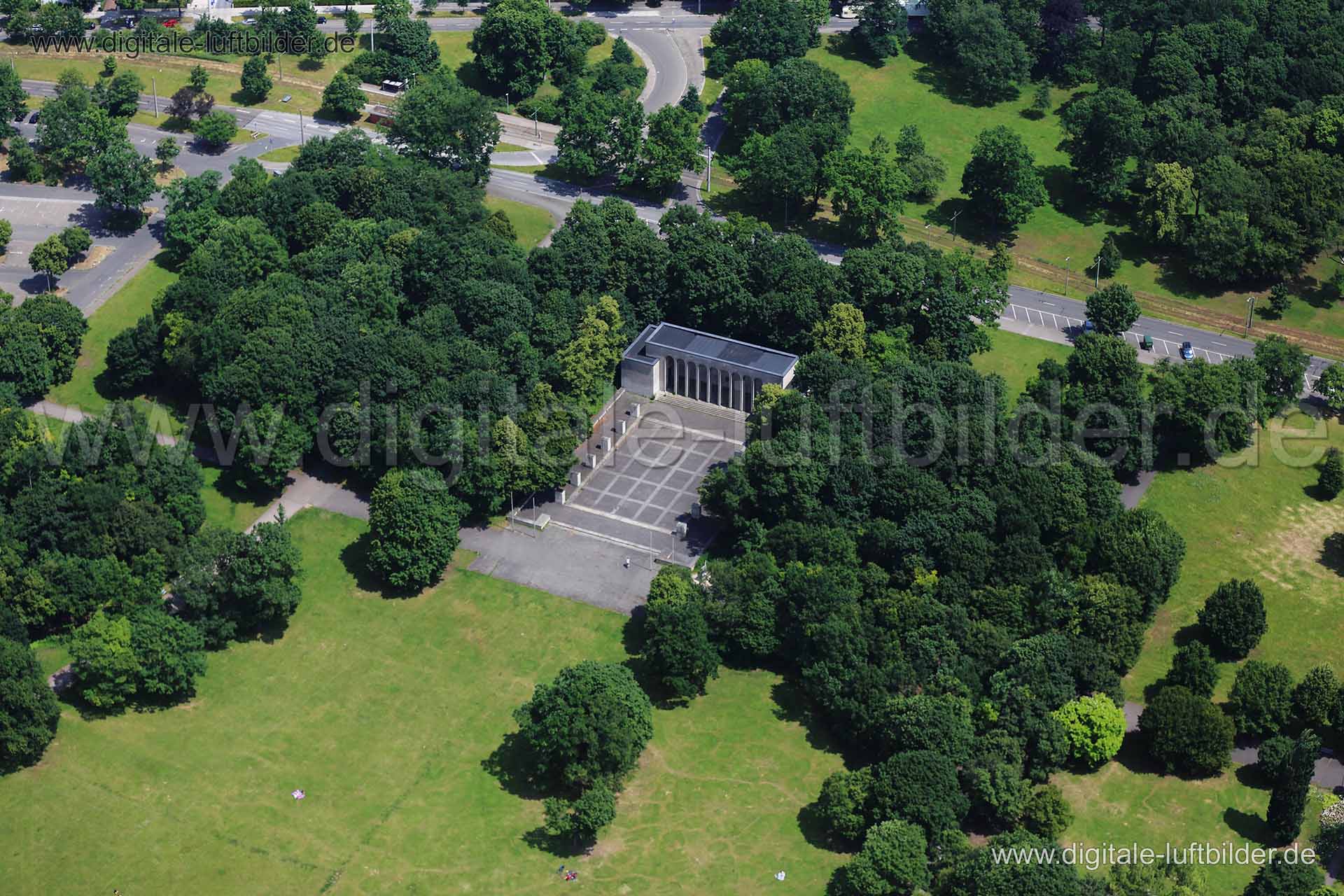 Luftaufnahme Luitpoldhain in Nürnberg | Mittelfranken, Bayern