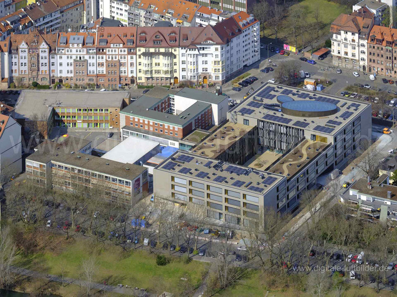 Titel: Maria-Ward-Schule, Bildnummer: f471621, Ort / Stadt: Nürnberg, (Land)Kreis: kreisfreie Stadt Nürnberg, Regierungsbezirk: Mittelfranken, Bundesland: Bayern, Aufnahmedatum: 28.03.2022, Schlagwörter: Luftbild, Luftbilder, Luftbildfotografie, Luftaufnahme, Luftbildaufnahme, Luftfoto, Vogelperspektive, Vogelansicht, Deutschland, Prinzregentenufer, Maria-Ward-Schule, Schule, Neubau, Monat: März, Jahreszeit: Frühling, Tageszeit: Mittag / Nachmittag, Jahr: 2022, Flug ID: 20220328, Bildstatus: far