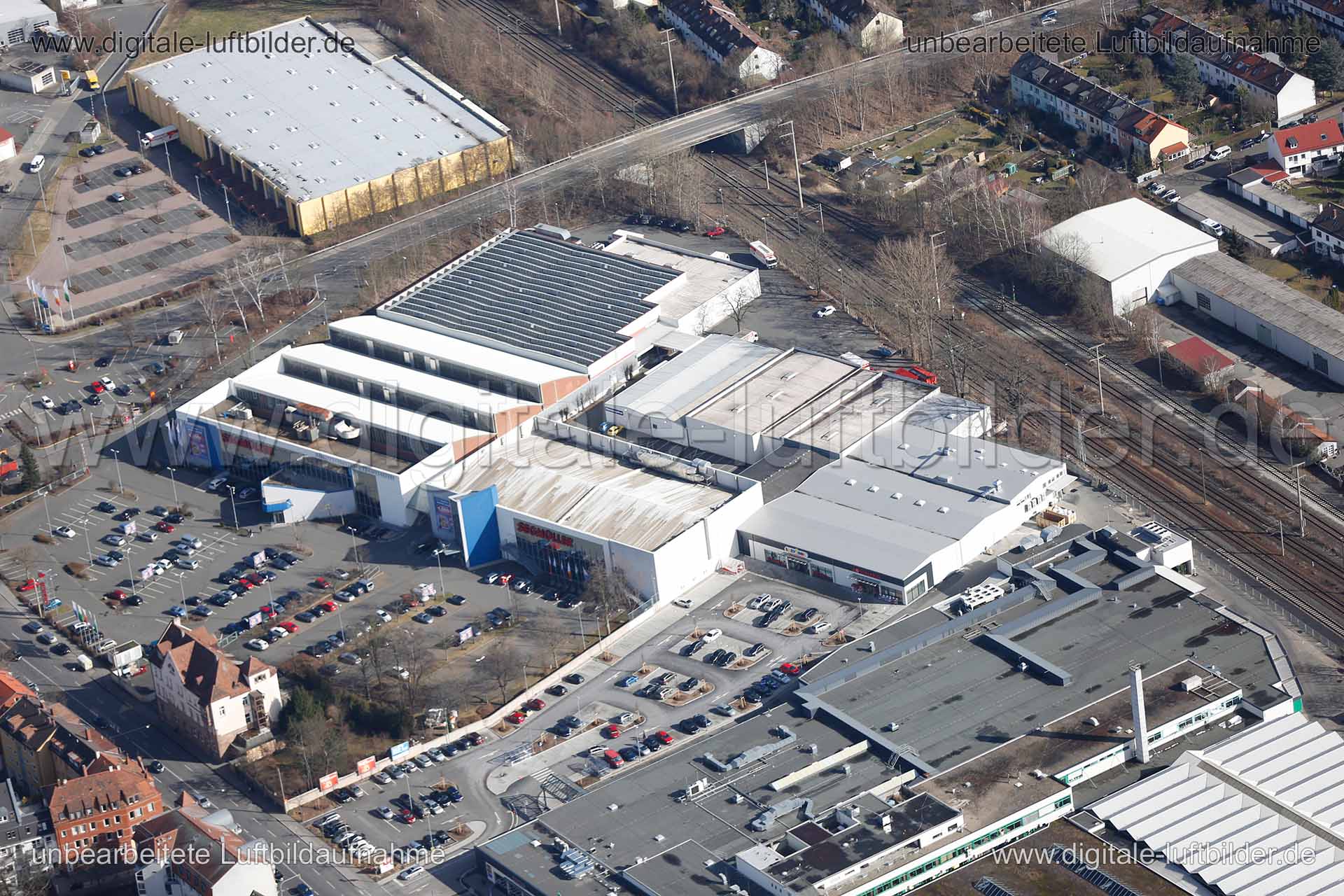 Luftaufnahme Möbelhaus Segmüller in Nürnberg | Mittelfranken, Bayern